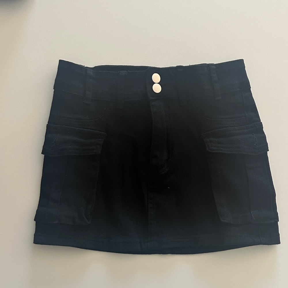 Black denim Mini Skirt with Pockets stretchy